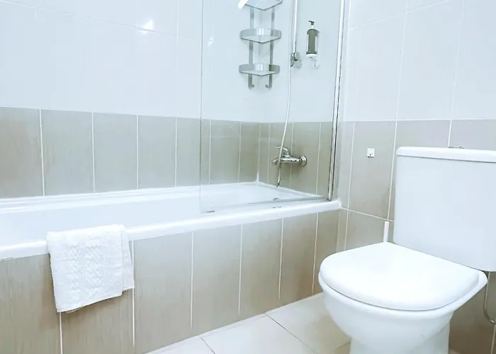 Elysia Park Ameliya 202