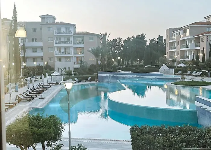 Elysia Park Ameliya 202 アパート *