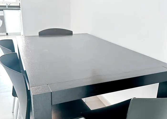 Elysia Park Ameliya 202 アパート