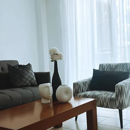 Elysia Park Ameliya 202 דירה