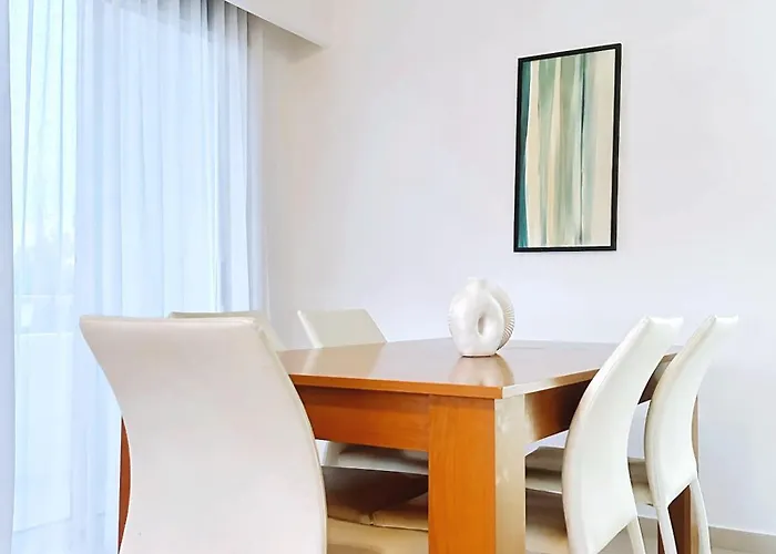 Apartmán Elysia Park Ameliya 202 *