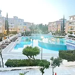 Apartament Elysia Park Ameliya 202